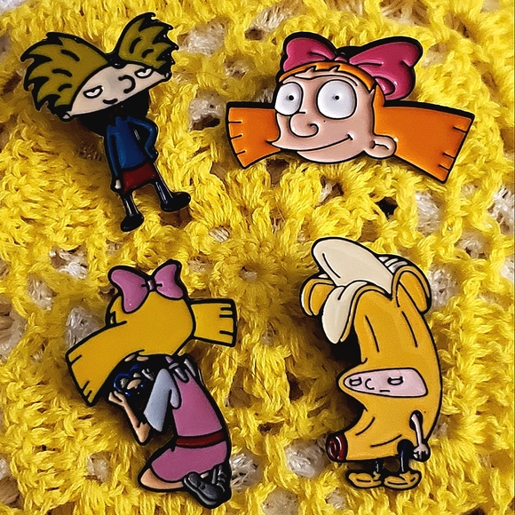 Helga enamel lapel push pin. - Picture 4 of 6